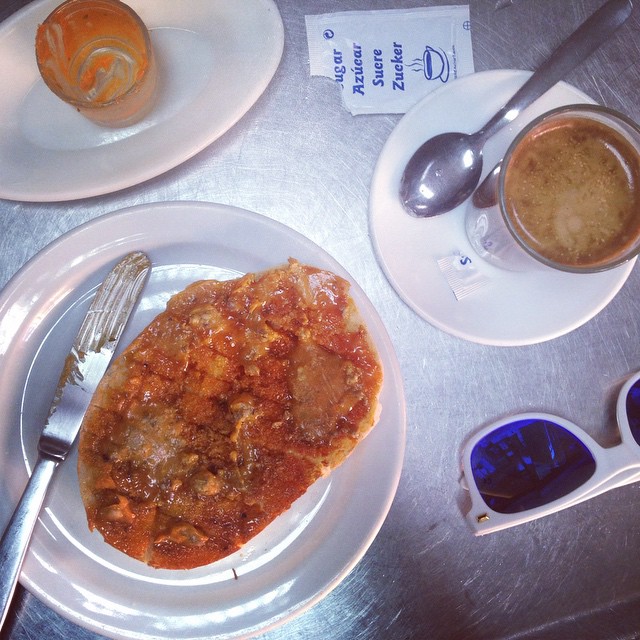 Viernes con manteca colorá