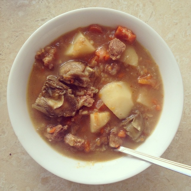 Papas guisás con alcauciles #comidamarrón